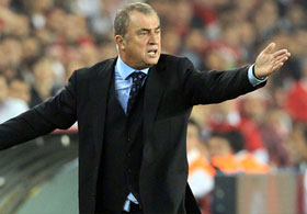 FATİH TERİM ÖZÜR DİLEDİ!