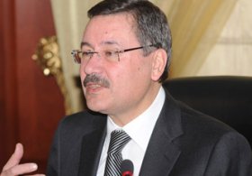 GÖKÇEK'İN KARŞISINA SÜRPRİZ İSİM?