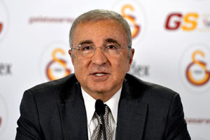 Sneijder beklenen performansı ilk kez gösterdi