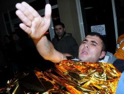 Barda Çıkan Silahlı Kavgada Üç Kişi Yaralandı