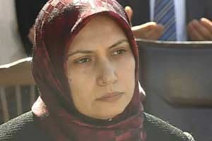 AK Partili Canan Candemir de kapandı