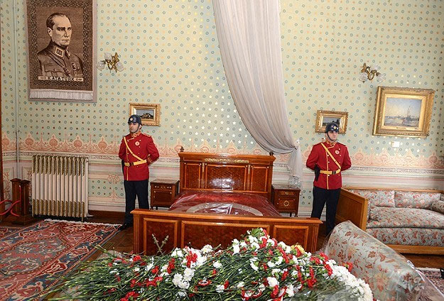 Dolmabahçe Sarayı'nda tören