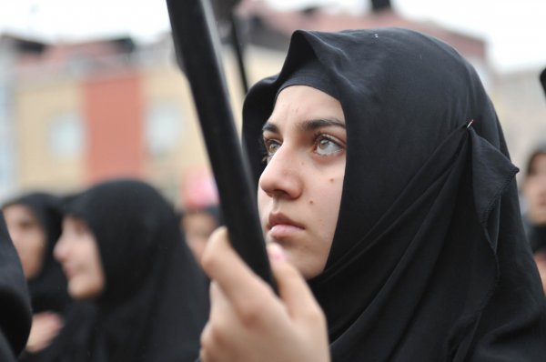 Halkalı'da Aşura törenleri