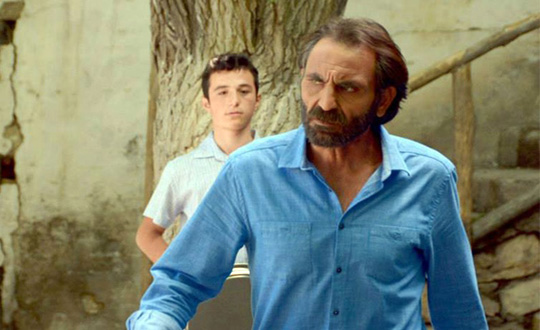 'KAÇAK' TWITTERI SALLADI!..