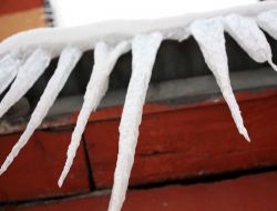 Erzurum'da Gece Hava Sıcaklığı  Eksi 32'yi Gördü!