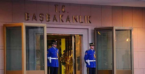 BAŞBAKANLIK'TA BOMBA PANİĞİ