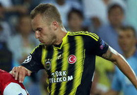 FENERBAHÇE'DE SÜRPRİZ AYRILIK