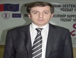 Yozgat Berberler Ve Kuaförler Odası Başkanı Aközlü Güven Tazeledi