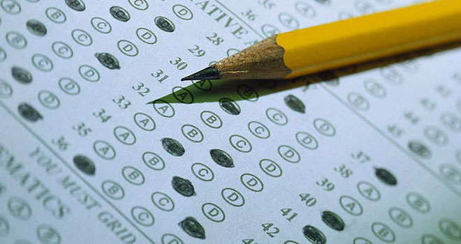 MEB, 2 soruyu iptal etti!