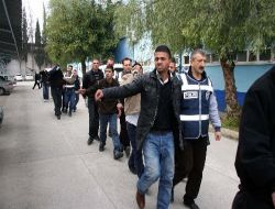 Teknik Takibe Yakalanmamak İçin Tersten Konuşan Hırsızlık Çetesi Çökertildi!!