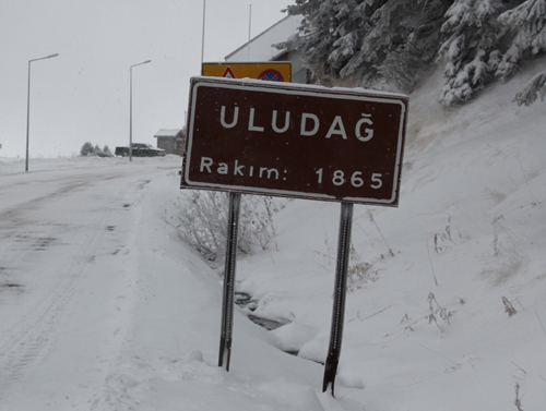Uludağ'da kar kalınlığı 55 santimetre