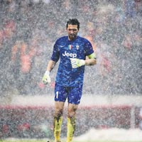 Milano Borsası'nda dibe vurdu