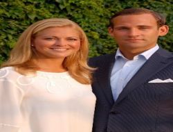 İsveç Kralı'nın Küçük Kızı Madeliene Nişanlandı!