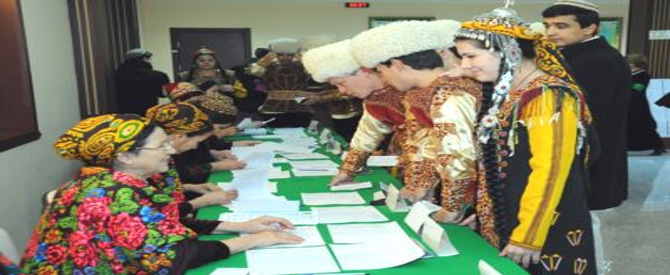 Türkmenler sandığa gidiyor..