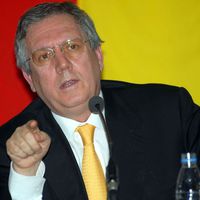 Aziz Yıldırım'a hakaret davası başladı