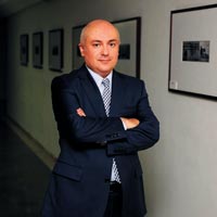 'Halk'a Küresel Tezgâh'