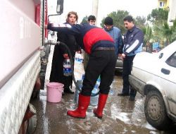 Heyelanın Ana Boruyu Patlatması Bandırma'yı Susuz Bıraktı!!