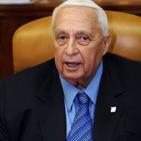 Şaron'un hayati tehlikesi sürüyor..