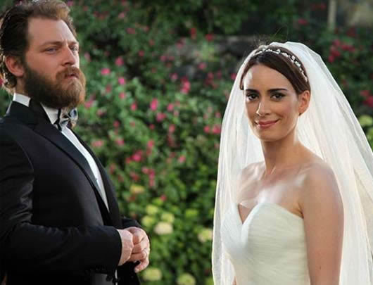 Melisa Eşine 5 Ay Katlanabildi!