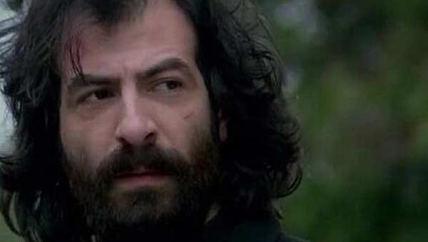 Bilgisayar programcısıydı dizi oyuncusu oldu!