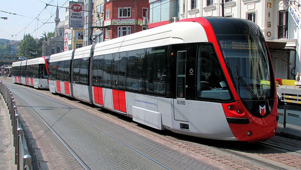 Tramvay seferleri durdu!