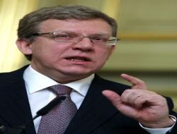 Rusya, Beş Yılda 80 Milyar Dolardan Fazla Dış Borç Alacak!!