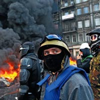 Yanukoviç muhalefete başbakanlık önerdi