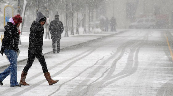 İstanbul'da kar yağışı başladı!