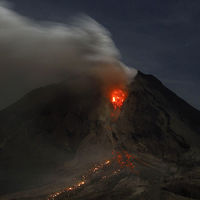 Yanardağ felaketinde ölü sayısı artıyor