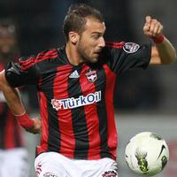 Cenk Tosun Beşiktaş'ta..