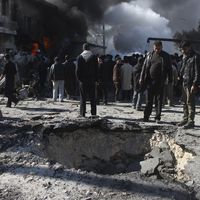 HALEP'E YİNE BOMBA YAĞDI!