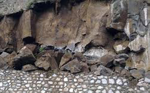 Ankara'da göçük: 'Enkaz altında kalanlar var'