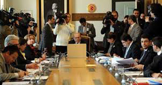 Demokratikleşme Paketi kabul edildi