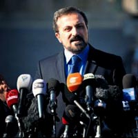 Otel, Esad'ın yeğenine ait çıktı!