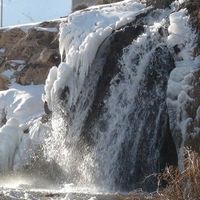 Bitlis’te şelaleler dondu!