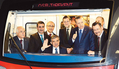 Zirveden istikrar vurgusu..