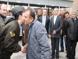 Eskişehir İl Jandarma Alay Komutanı Gençoğlu, Alkışlarla Karşılandı!