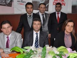 Ak Parti Karabağlar'da Yönetim Ve Liderlik Okulu Açtı