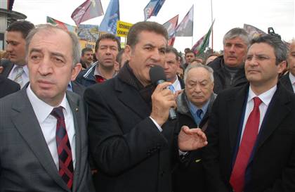 Sarıgül'den Bahçeli övgüsü