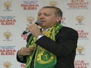 "Üç kafadar üç şaşkın ördeğe döndü"