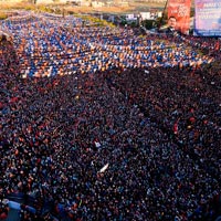 "Gül'ü de dinlediler vaktini bekliyorlar"