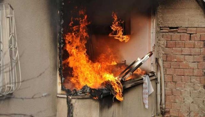 Aksaray'da yangın: Yaralılar var