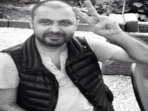 Nejat İşler'den zafer pozu