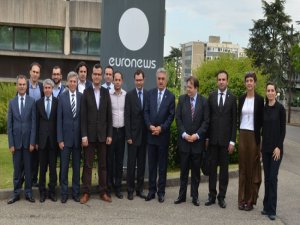 Bakan Yazıcı'dan Euronews'e ziyaret