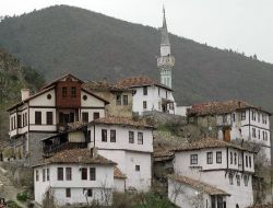 Yolu Dahi Bilinmeyen Taraklı, Tarihi Eserler Onarılınca Cazibe Merkezi Oldu