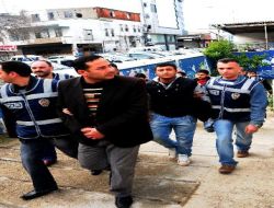 Çalıntı Mal Karşılığında Çocuklara Uyuşturucu Veren 10 Zanlı Yakalandı