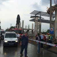 Sakarya Arifiye'de istasyon çöktü