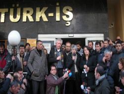 Avrupalı Vekillerden Tekel İşçilerine Destek Ziyareti