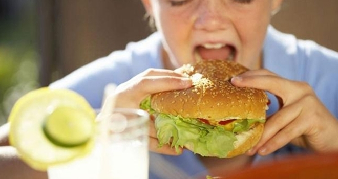 Bayramda 5 öğün yiyin!