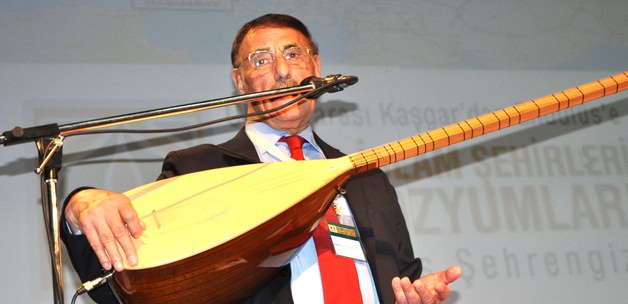 Aşık Şeref Taşlıova hayatını kaybetti